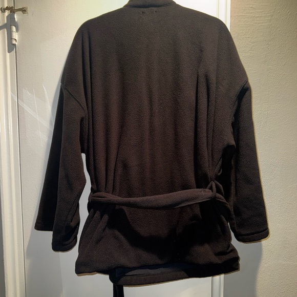 SKIMS Fleece Lounge Wrap Robe Jacket - Picture 7 of 9